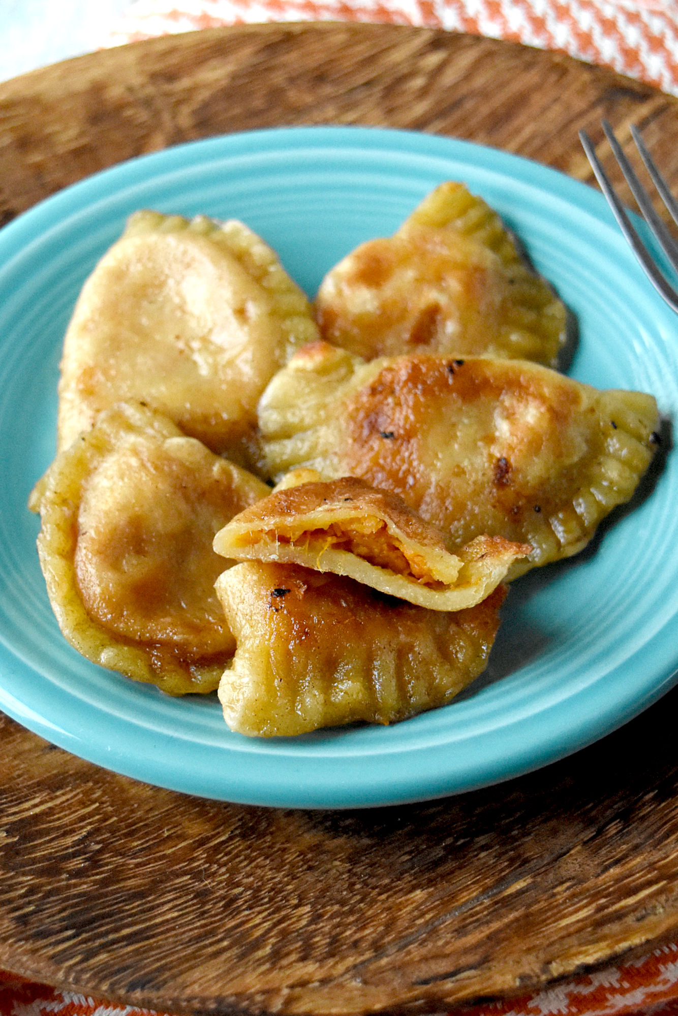 Step up your pierogi game with the irresistible twist of Sweet Potato Gruyère Pierogi. Treat your taste buds to a party! #SweetPotatoPierogi #GruyèrePierogi #PierogiLoversUnite #PierogiPerfection #InstaPierogiDelight #PierogiDay
