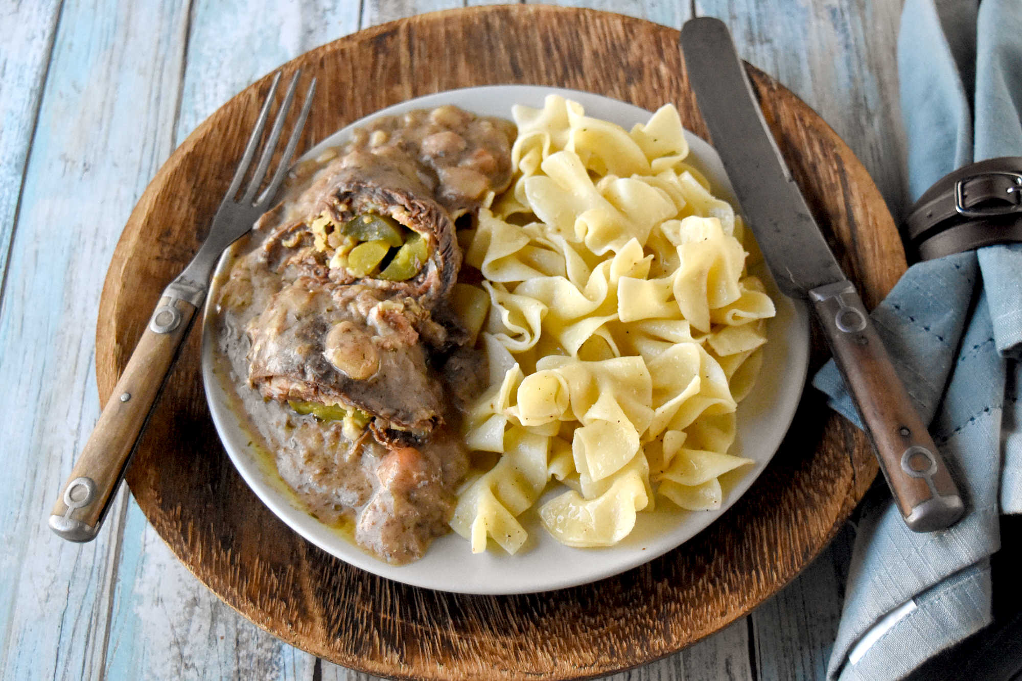 Sink your teeth into a hearty and savory meal with our German Style Beef Rouladen. Perfectly seasoned beef, rolled and simmered in a rich gravy is a hearty crowd-pleasing dinner. #GermanFoodieFriday #BeefRouladen #AuthenticFlavors #MeatLoversUnite #GermanFoodLove #RouladenRecipe #SavorTheFlavors #HomemadeEats #GermanCooking #ComfortFood #GermanDelicacy #RouladenLove #GermanFood #BeefRouladen #Foodie